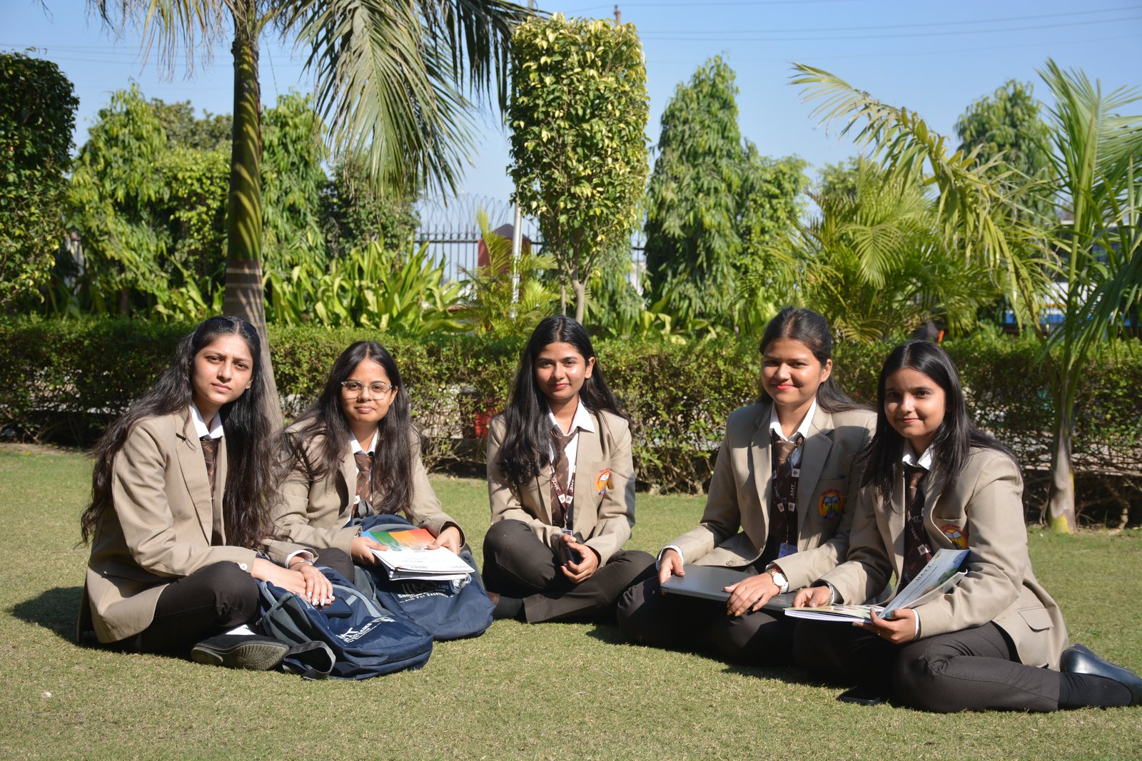 Welcome to IIMT University Greater Noida Campus